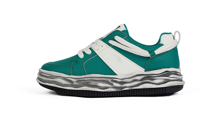 Кеды, скейтборд обувь женская низкая белый Istep
Кеды, скейтборд обувь женская низкая белый Istep