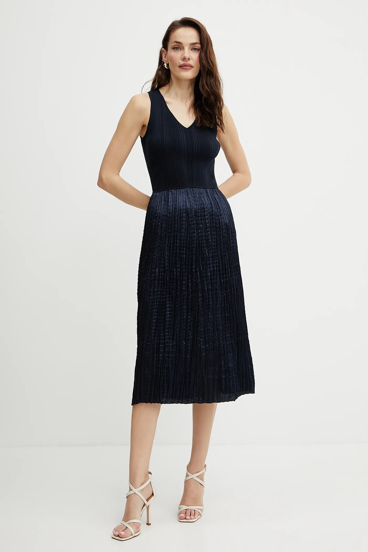 Платье Boss, темно-синий
Платье Boss, темно-синий