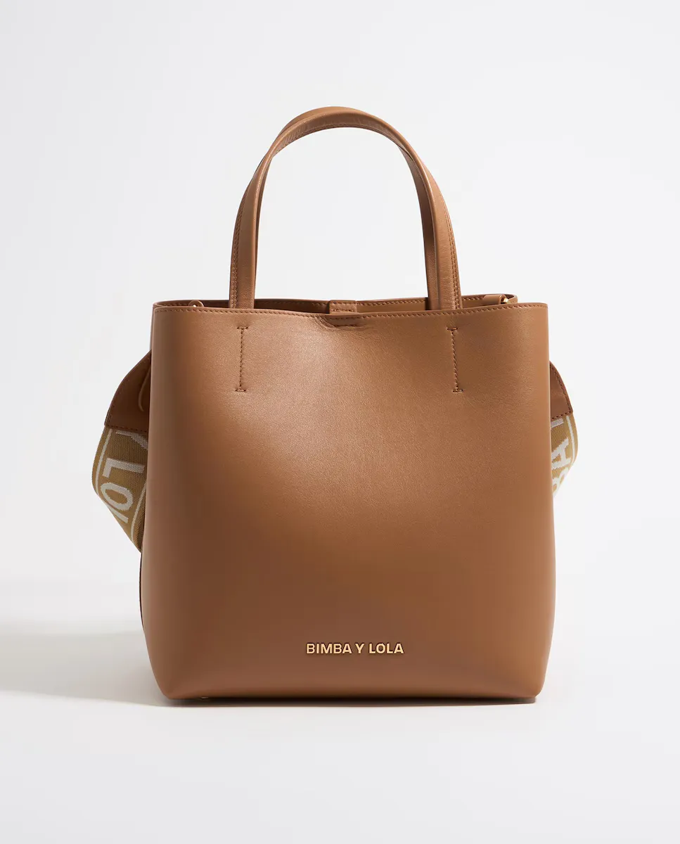 Большая кожаная сумка в стиле чихуахуа, трансформируемая в сумку через плечо Bimba y Lola, коричневый
Большая кожаная сумка в стиле чихуахуа, трансформируемая в сумку через плечо Bimba y Lola, коричневый
