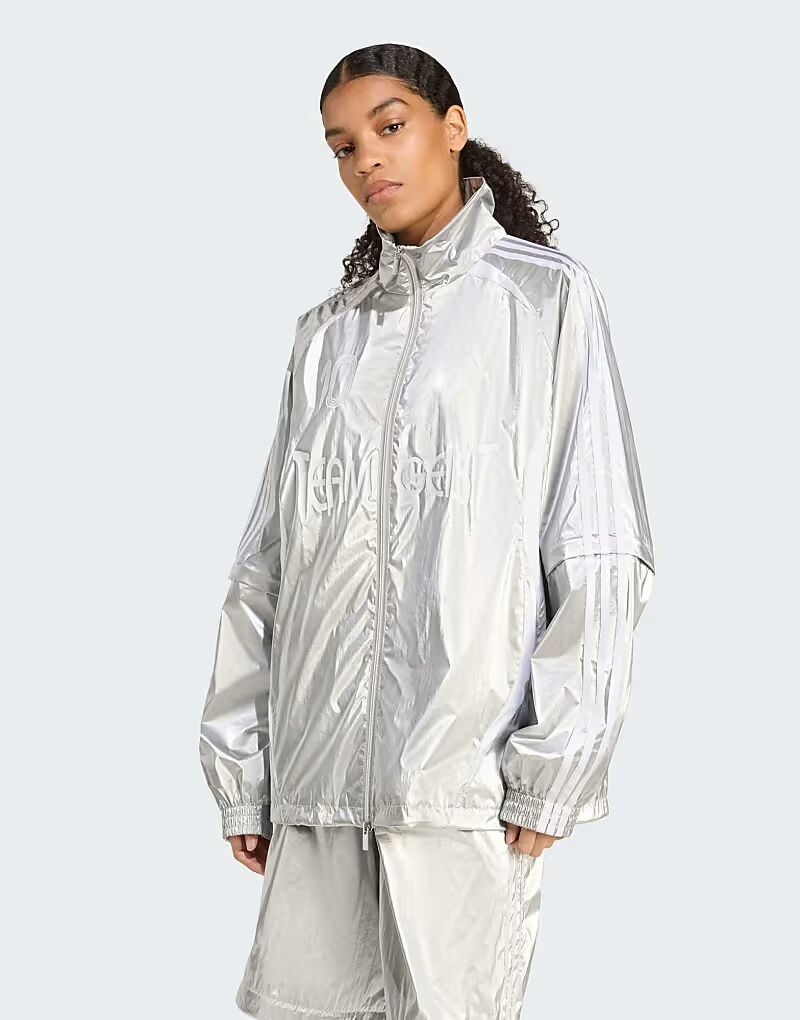 Спортивный топ Adilenium 4 сезона Teamgeist в цвете серебристый металлик Adidas Originals
Спортивный топ Adilenium 4 сезона Teamgeist в цвете серебристый металлик Adidas Originals