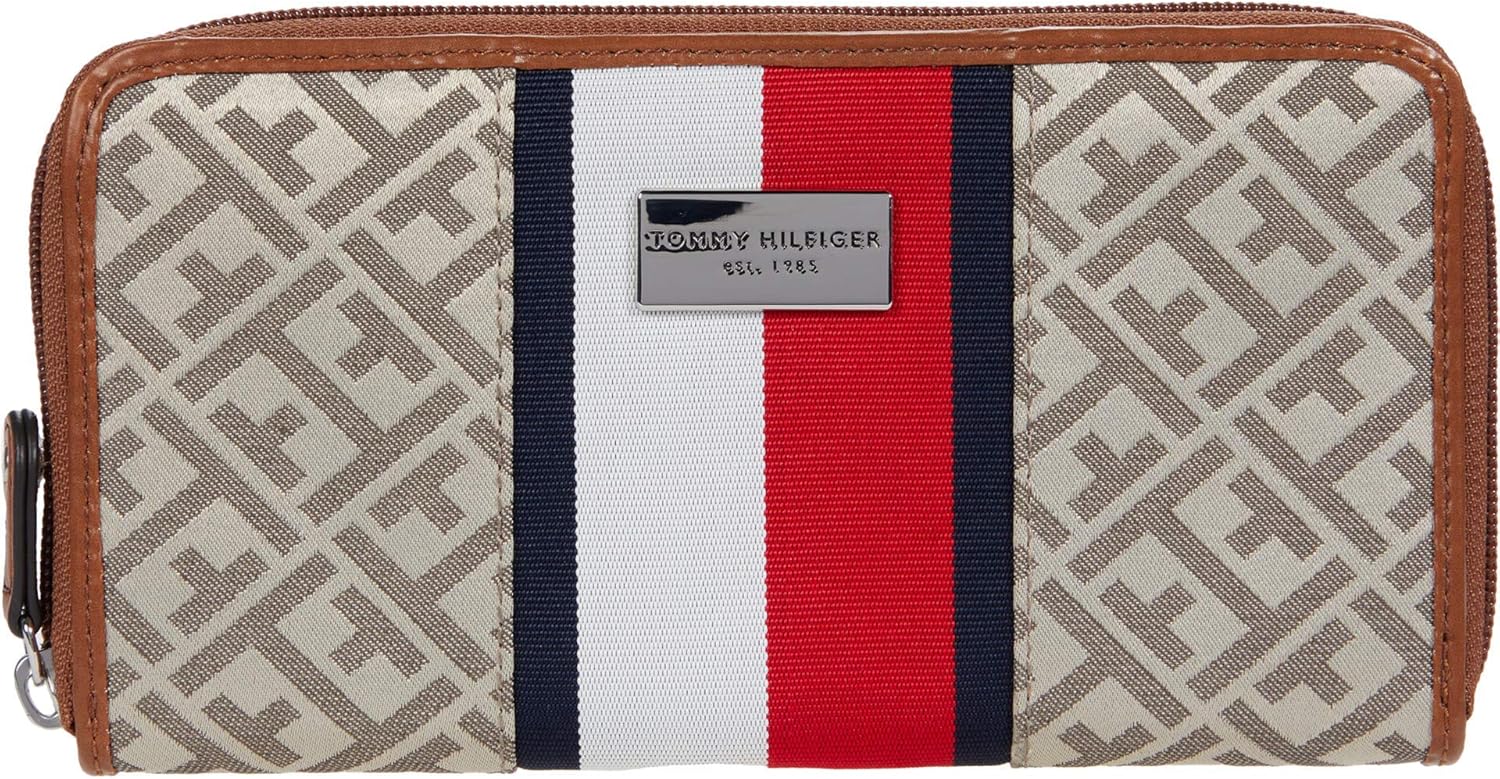 Tommy Hilfiger Prep Club - Кошелек на молнии, Tan/Dark/Chocolate
Tommy Hilfiger Prep Club - Кошелек на молнии, Tan/Dark/Chocolate