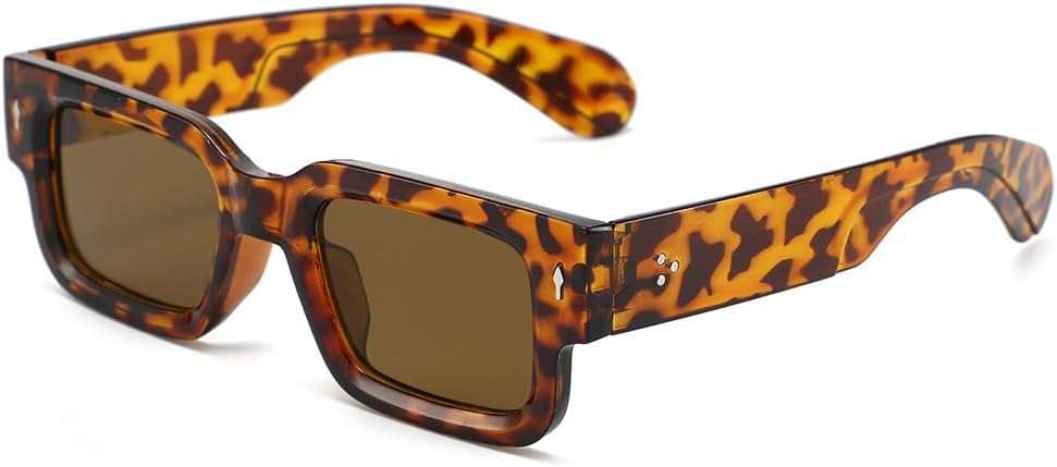 Оптовая продажа солнцезащитных очков небольшого квадратного размера, 100 штук - 3 цвета | Черная/серая/белая оправа | Защита от УФ-излучения UV400 ENSARJOE, 1pc-leopard Brown
Оптовая продажа солнцезащитных очков небольшого квадратного размера, 100 штук - 3 цвета | Черная/серая/белая оправа | Защита от УФ-излучения UV400 ENSARJOE, 1pc-leopard Brown