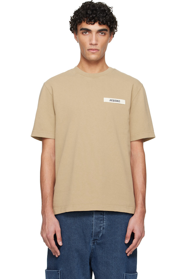 Jacquemus Бежевая футболка "грос грейн"
Jacquemus Бежевая футболка "грос грейн"