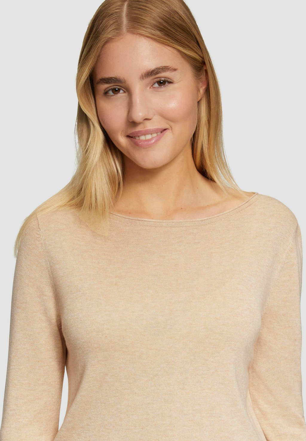 Джемпер s.Oliver, бежевый 
Джемпер s.Oliver, бежевый