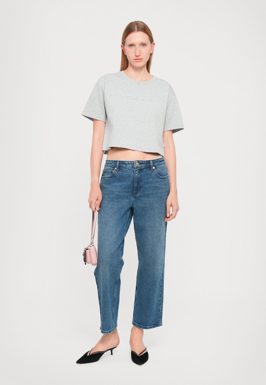 Футболка MICHAEL Michael Kors Basic T-shirt, Pearl /Light Grey, Белый, Футболка MICHAEL Michael Kors Basic T-shirt, Pearl /Light Grey
Футболка MICHAEL Michael Kors Basic T-shirt, Pearl /Light Grey, Белый, Футболка MICHAEL Michael Kors Basic T-shirt, Pearl /Light Grey