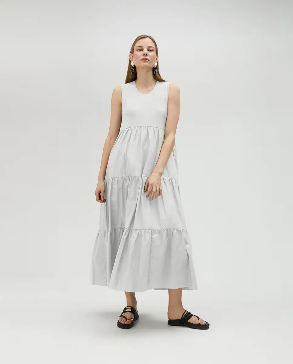 Длинное платье без рукавов Lola Casademunt, белый
Длинное платье без рукавов Lola Casademunt, белый