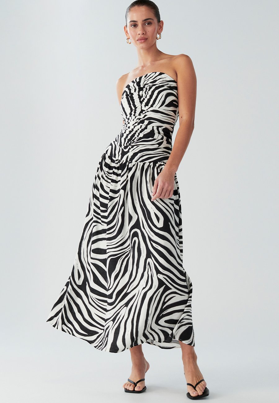 Платье BWLDR RILEY MIDI DRESS, Black Brush Stroke/Black
Платье BWLDR RILEY MIDI DRESS, Black Brush Stroke/Black