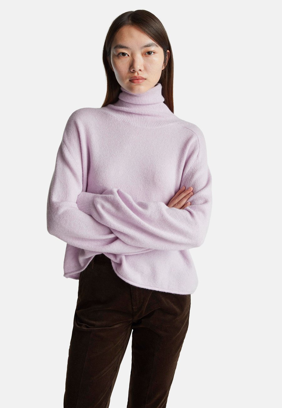 Джемпер United Colors of Benetton ADULT HIGH NECK, Violet/Lilac
Джемпер United Colors of Benetton ADULT HIGH NECK, Violet/Lilac