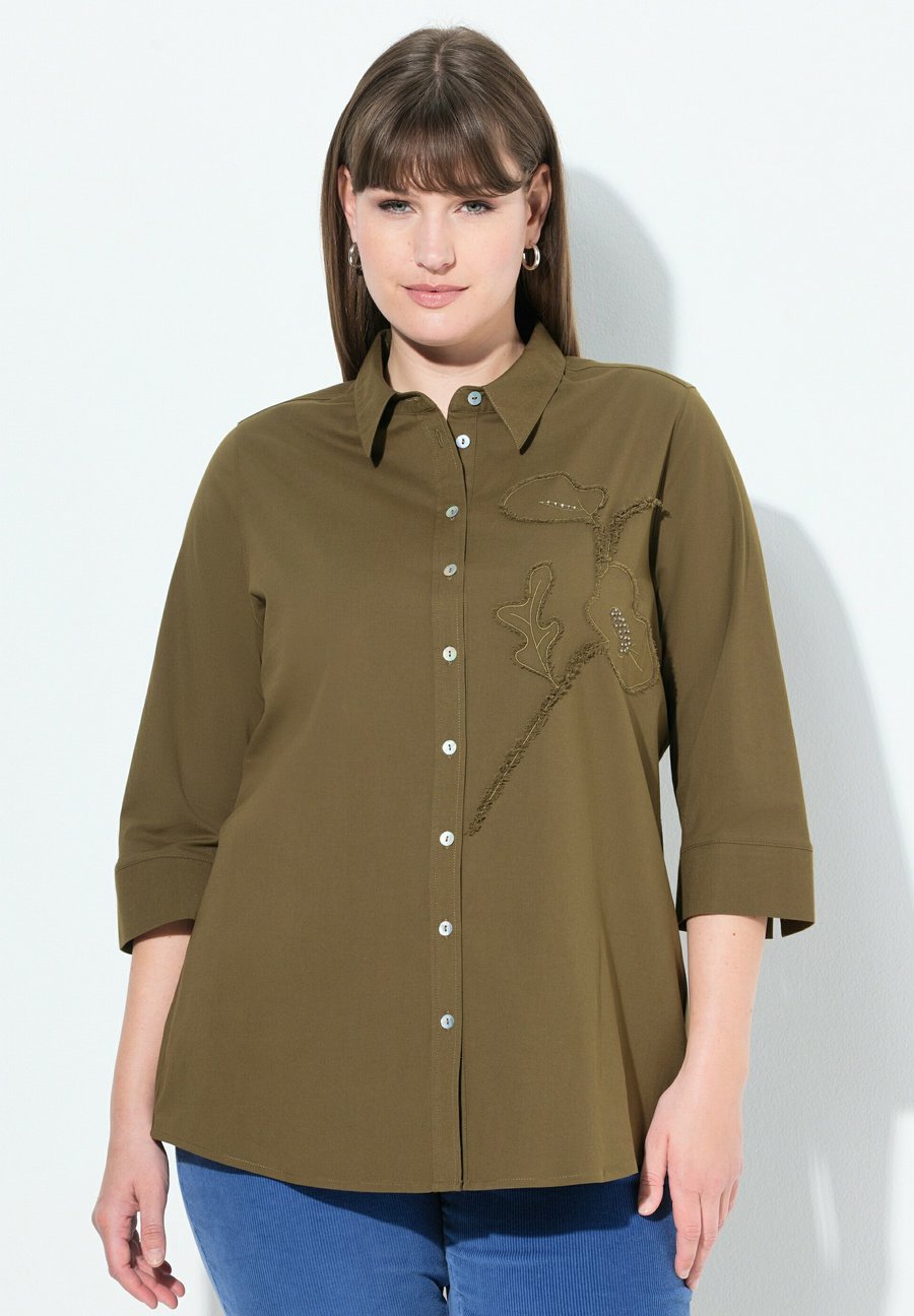 Блуза Ulla Popken Button-down blouse, Oliv/Olive
Блуза Ulla Popken Button-down blouse, Oliv/Olive