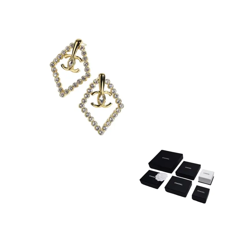 Серьги женские CHANEL
Серьги женские CHANEL