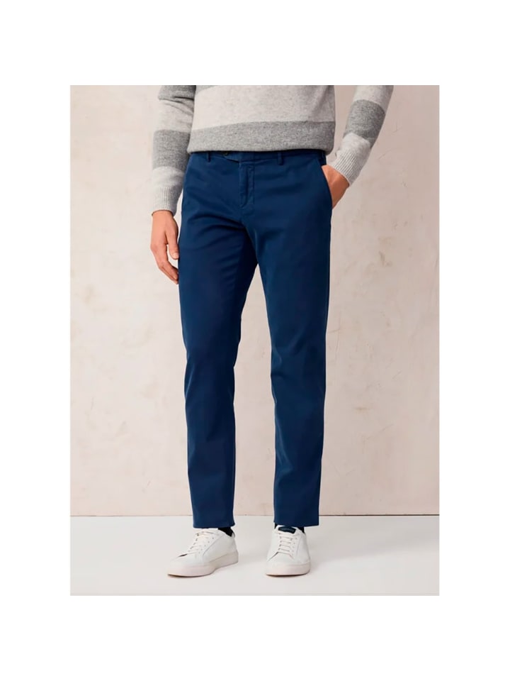 Брюки чинос Faconnable Hose, цвет Marine
Брюки чинос Faconnable Hose, цвет Marine