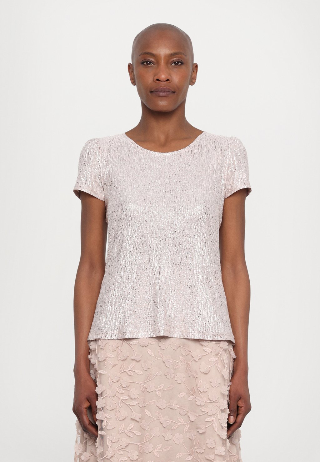 Топ EXCLUSIVE EMILE Ida Sjöstedt, светло-розовый
Топ EXCLUSIVE EMILE Ida Sjöstedt, светло-розовый