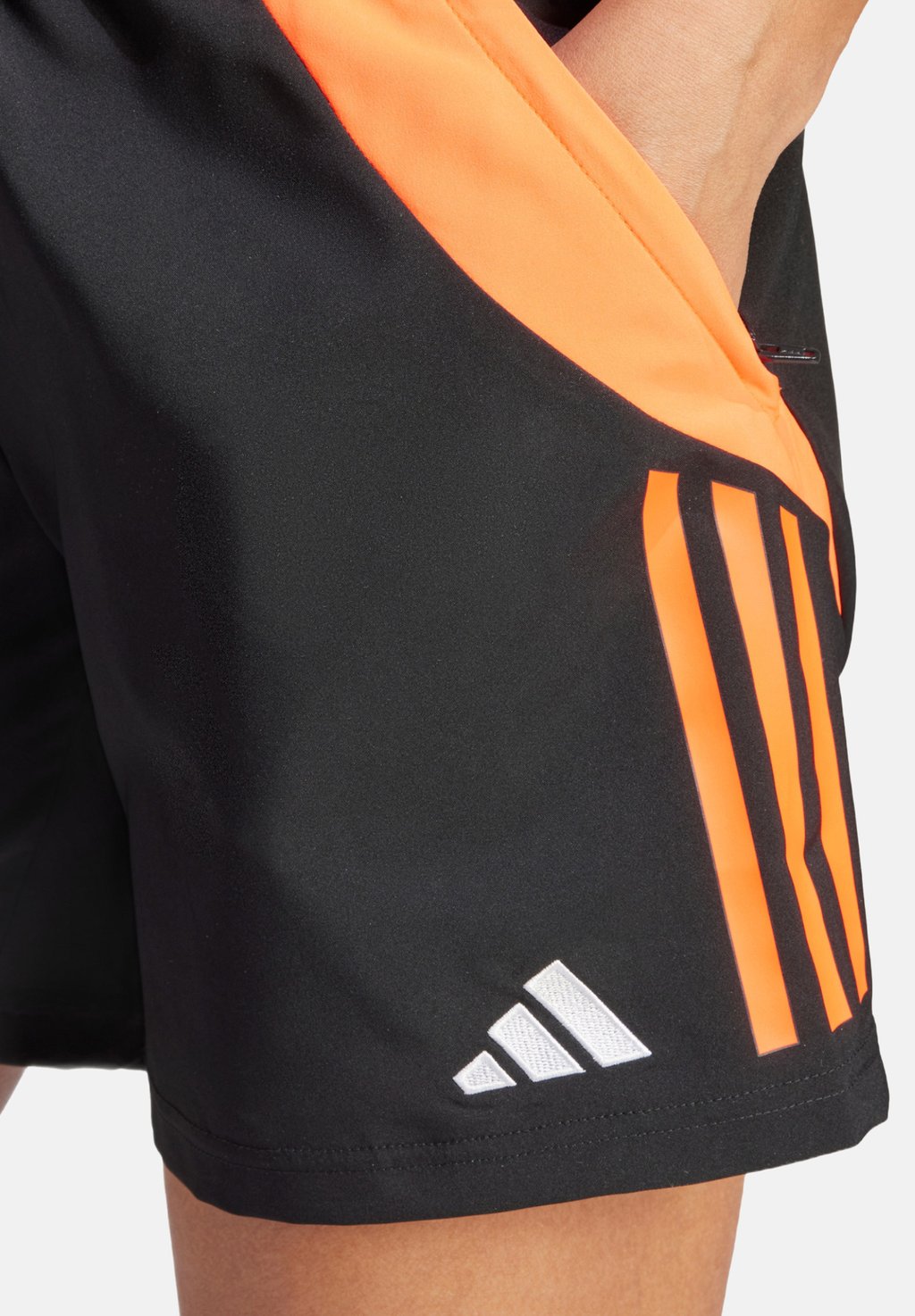 Спортивные шорты FUSSBALL TEAMSPORT TIRO COMPETITION DOWNTIME adidas Performance, черный
Спортивные шорты FUSSBALL TEAMSPORT TIRO COMPETITION DOWNTIME adidas Performance, черный