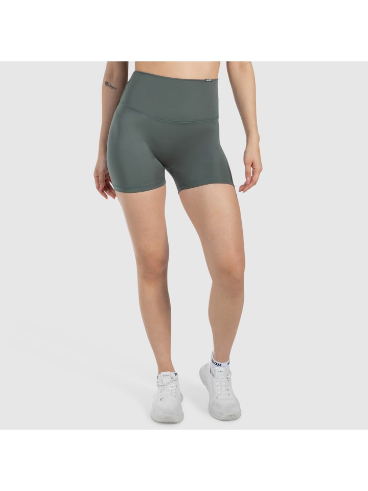 Шорты Leola зеленого цвета SMILODOX
Шорты Leola зеленого цвета SMILODOX