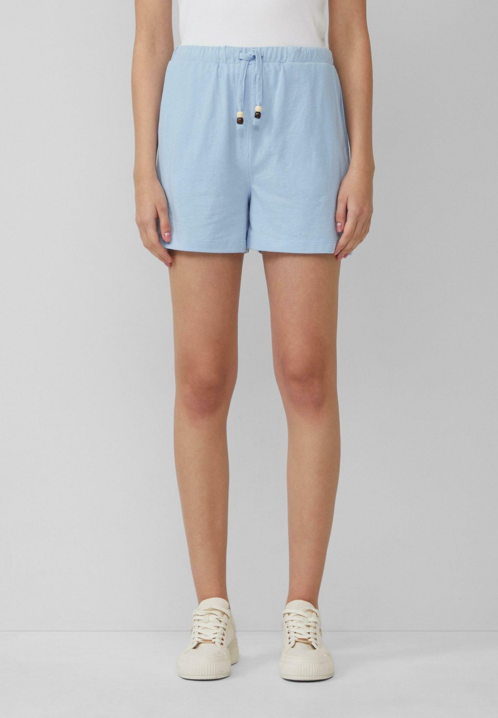 Шорты MIT ELASTIKBUND - Tracksuit bottoms s.Oliver, светло-голубой 
Шорты MIT ELASTIKBUND - Tracksuit bottoms s.Oliver, светло-голубой