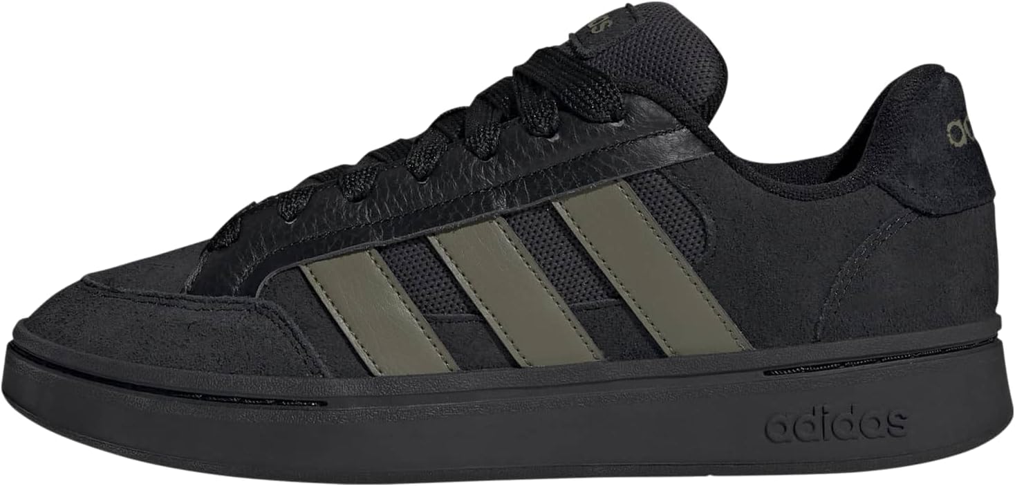 Мужские кроссовки Adidas Grand Court Alpha, черный/оливковый
Мужские кроссовки Adidas Grand Court Alpha, черный/оливковый