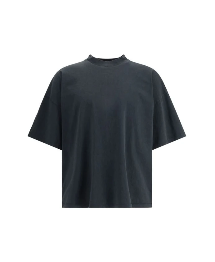 Футболка в минималистичном стиле оверсайз Haikure, черный
Футболка в минималистичном стиле оверсайз Haikure, черный