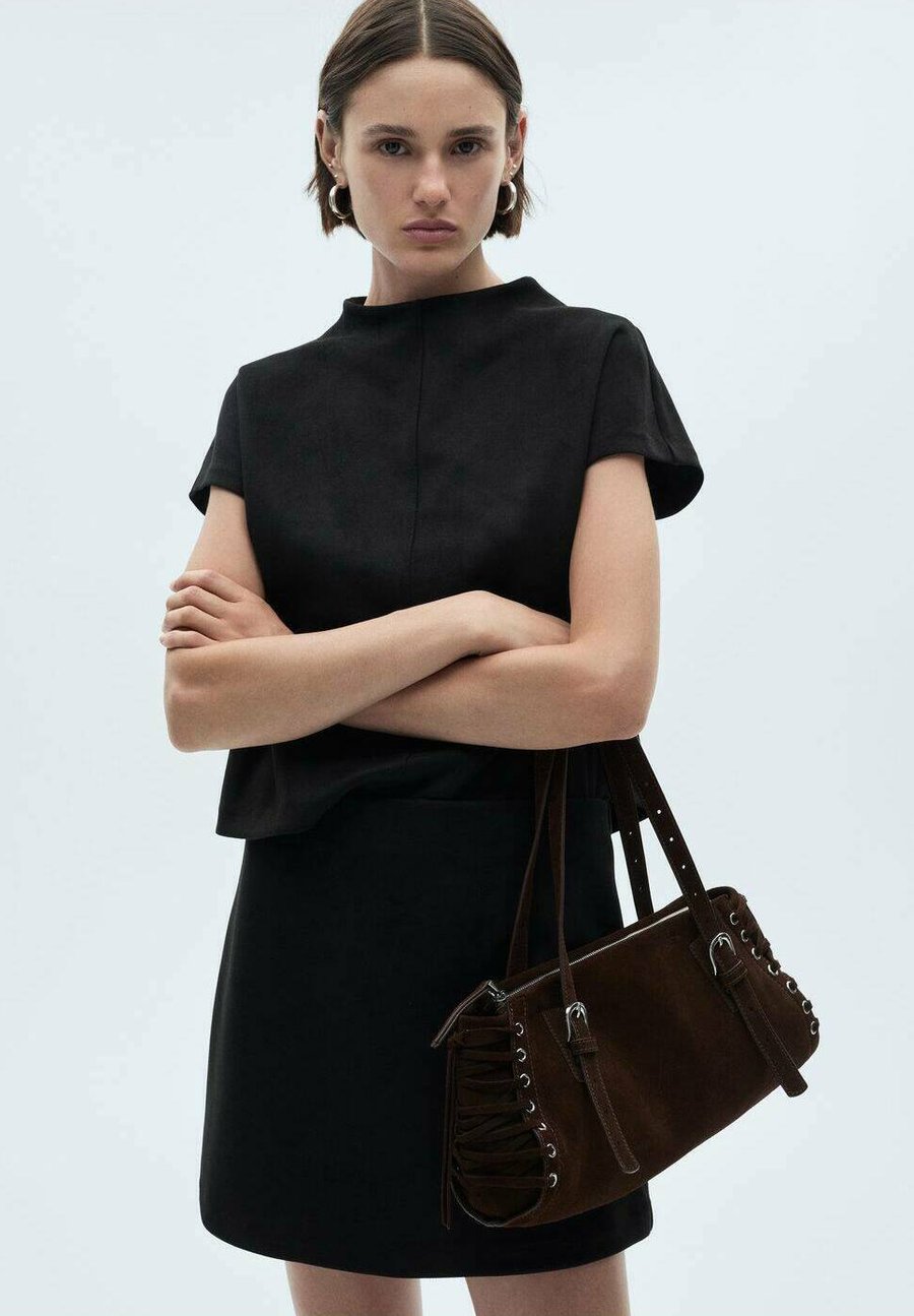 Блуза Mango Blouse, Black
Блуза Mango Blouse, Black