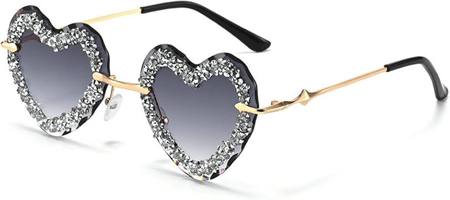 Willochra Модные солнцезащитные очки в форме сердца для женщин, украшенные стразами, с металлическим блеском, стильные, с бриллиантами, защита от ультрафиолета UV400, C1
Willochra Модные солнцезащитные очки в форме сердца для женщин, украшенные стразами, с металлическим блеском, стильные, с бриллиантами, защита от ультрафиолета UV400, C1