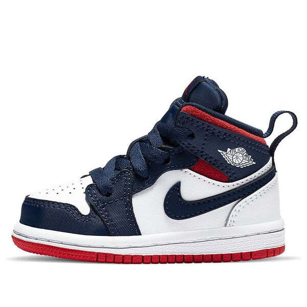 Кроссовки 1 средний размер Air Jordan, белый
Кроссовки 1 средний размер Air Jordan, белый