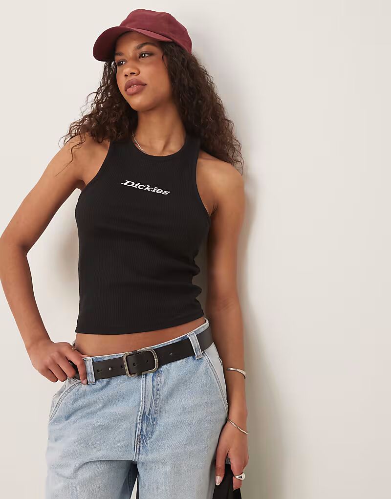 Топ Dickies с центральным логотипом в рубчик черного цвета
Топ Dickies с центральным логотипом в рубчик черного цвета