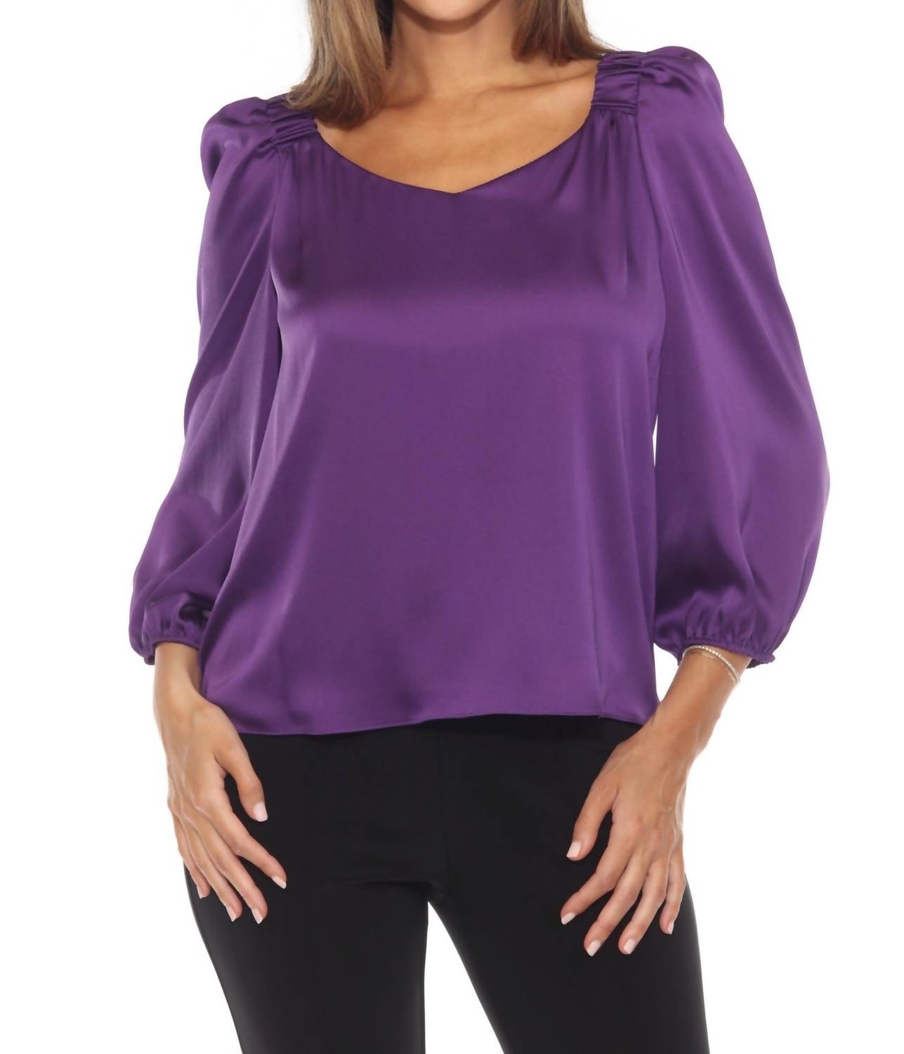 Топ с сердцевидным вырезом и пышными рукавами из сатина в мистическом пурпуре Joseph Ribkoff, фиолетовый
Топ с сердцевидным вырезом и пышными рукавами из сатина в мистическом пурпуре Joseph Ribkoff, фиолетовый