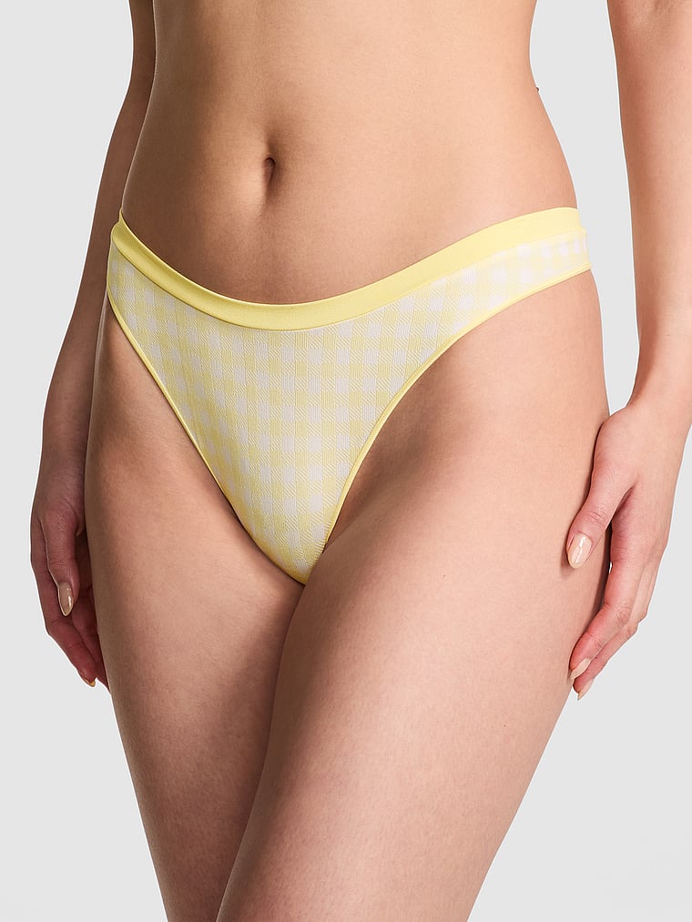 Бесшовные трусики-стринги с высоким вырезом Pink, smooth mellow yellow gingham print
Бесшовные трусики-стринги с высоким вырезом Pink, smooth mellow yellow gingham print