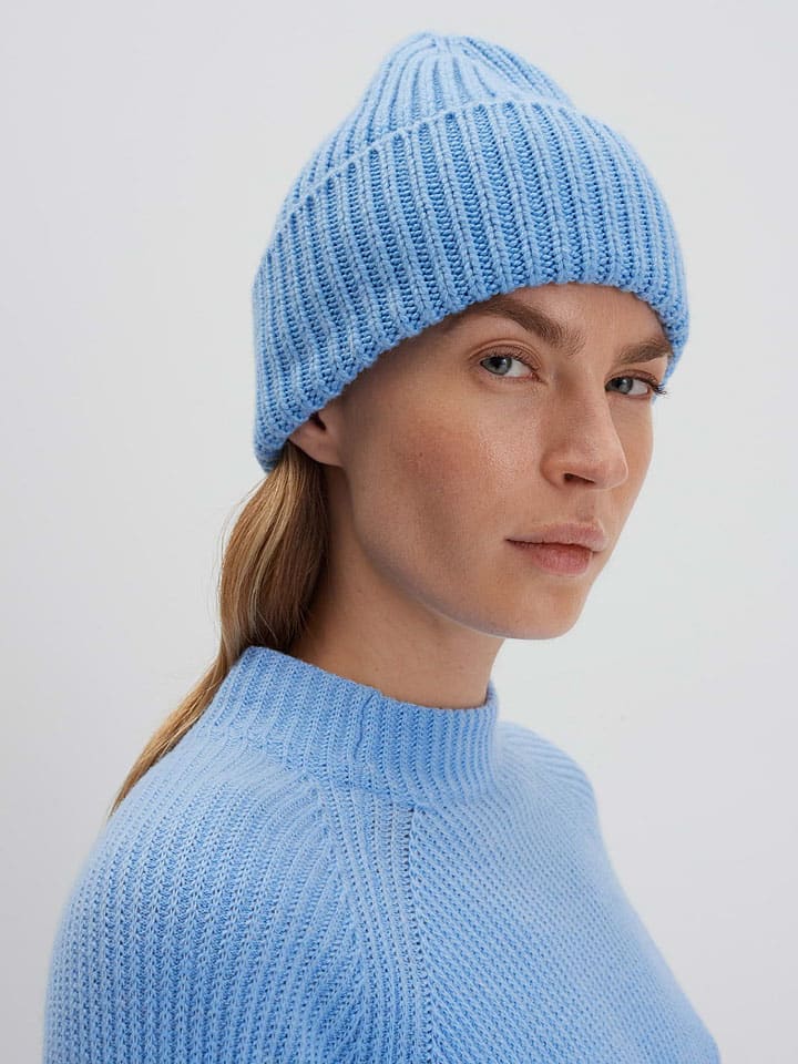 Someday Шапка светло-голубого цвета
Someday Шапка светло-голубого цвета