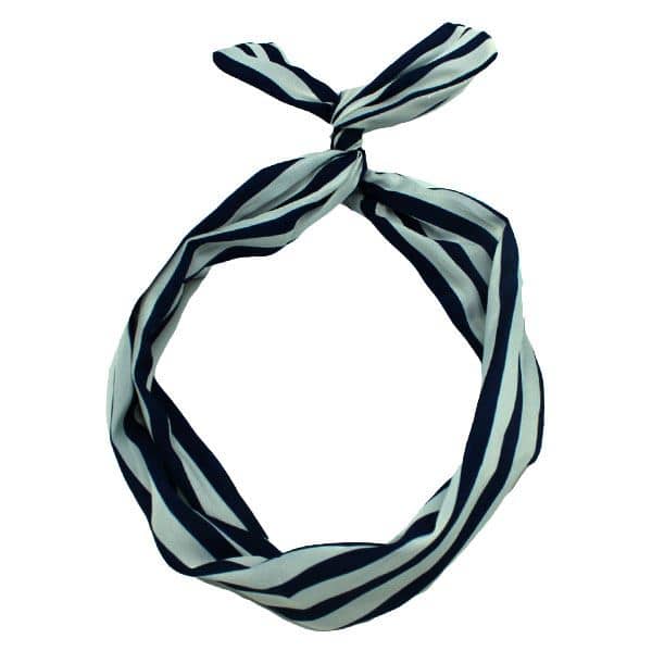 Резинка для волос flexi haarband mit draht Soho, streifen, количество 1 шт.
Резинка для волос flexi haarband mit draht Soho, streifen, количество 1 шт.