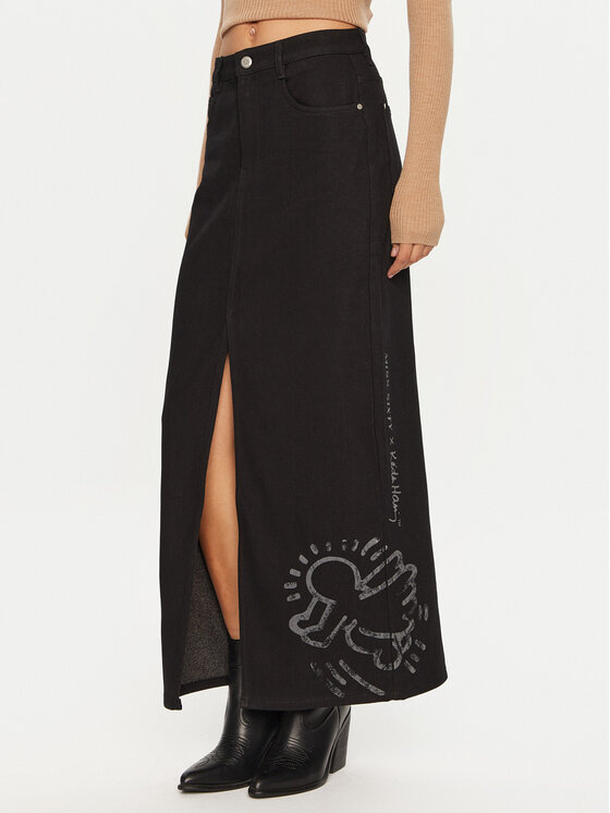 Джинсовая юбка стандартного кроя Miss Sixty, черный
Джинсовая юбка стандартного кроя Miss Sixty, черный