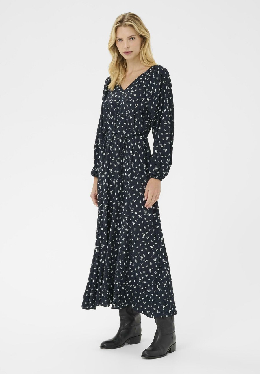 Платье Part Two Maxi dress, Dark Navy Fragile Print/Mottled Royal Blue
Платье Part Two Maxi dress, Dark Navy Fragile Print/Mottled Royal Blue