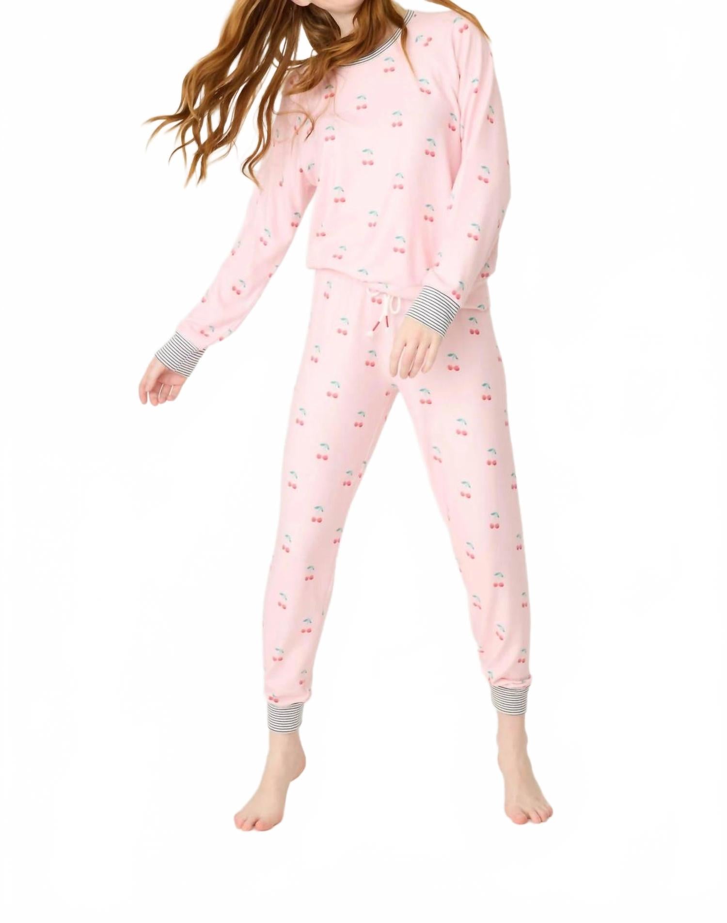 Женский топ Life Is Sweet с вишней в розовом цвете PJ Salvage
Женский топ Life Is Sweet с вишней в розовом цвете PJ Salvage