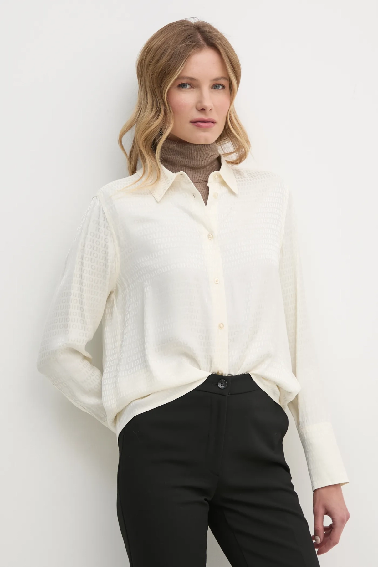 Рубашка OUI, бежевый
Рубашка OUI, бежевый