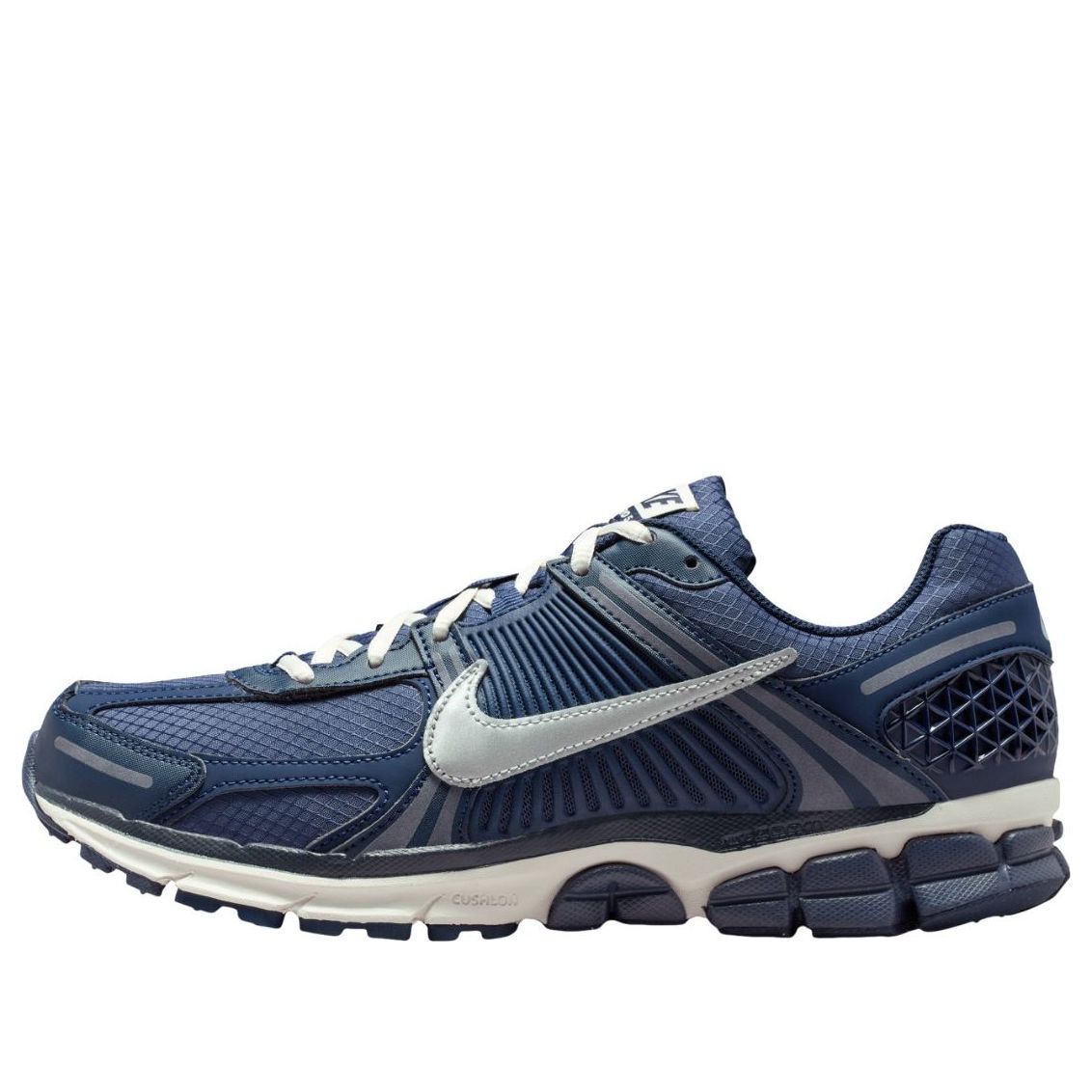 Nike Vomero 5 'Blue Void'
Nike Vomero 5 'Blue Void'