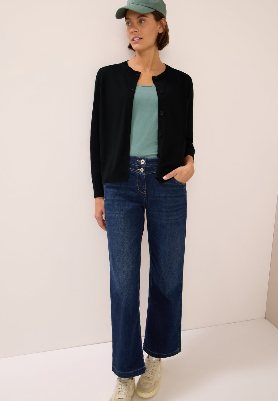 Кардиган Cecil Cardigan, Schwarz/Black
Кардиган Cecil Cardigan, Schwarz/Black