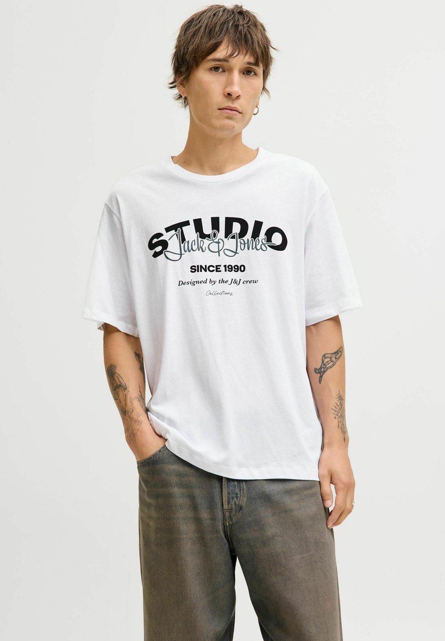 Футболка Jack & Jones GEDRUCKT , White, Белый, Футболка Jack & Jones GEDRUCKT , White
Футболка Jack & Jones GEDRUCKT , White, Белый, Футболка Jack & Jones GEDRUCKT , White