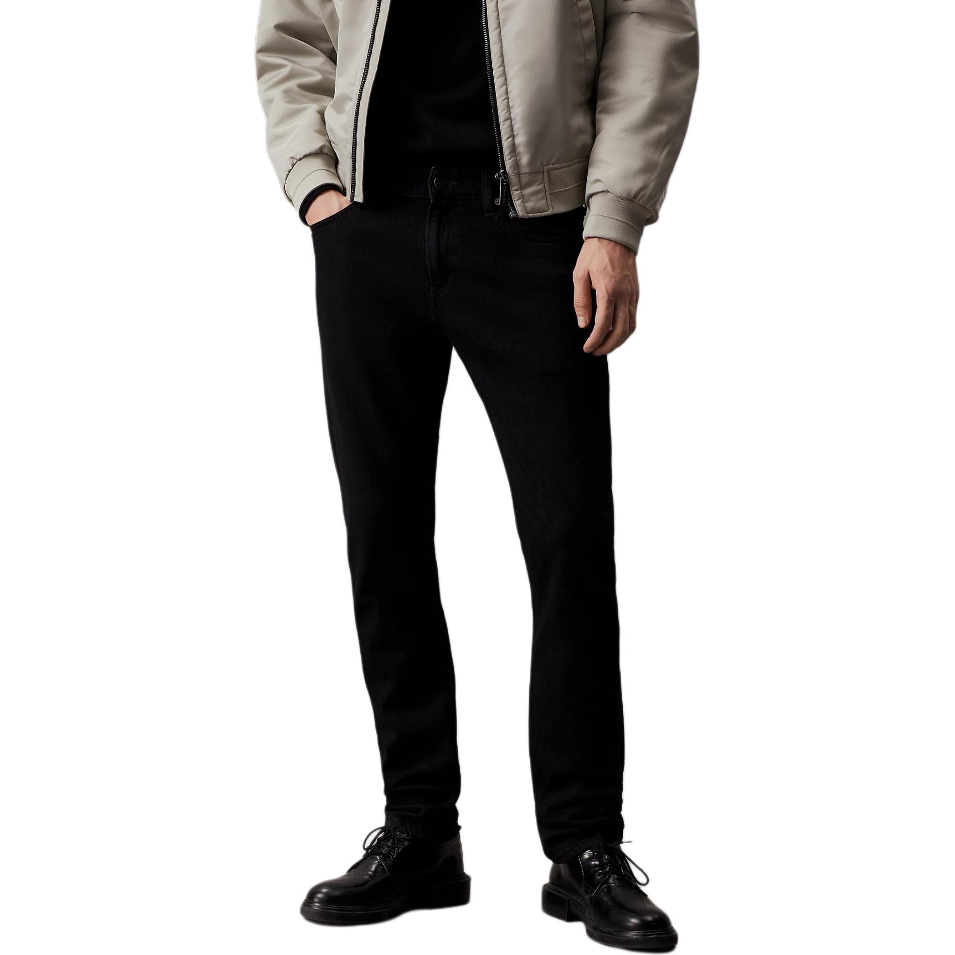 Calvin Klein Джинсы Europe Version мужские черные
Calvin Klein Джинсы Europe Version мужские черные