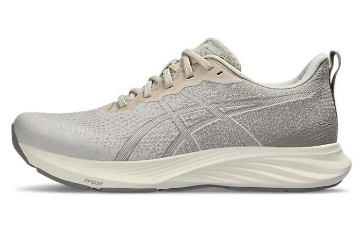 Кроссовки Asics Women's DynaBlast 4 'Oatmeal Moonrock', бежевый 
Кроссовки Asics Women's DynaBlast 4 'Oatmeal Moonrock', бежевый