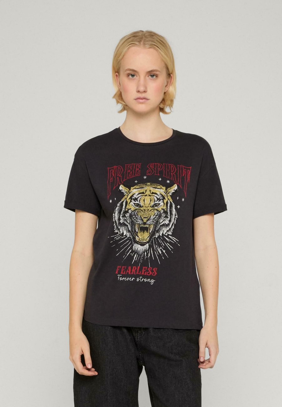 Футболка Noisy May Print T-shirt, Obsidian/Black, Черный, Футболка Noisy May Print T-shirt, Obsidian/Black
Футболка Noisy May Print T-shirt, Obsidian/Black, Черный, Футболка Noisy May Print T-shirt, Obsidian/Black