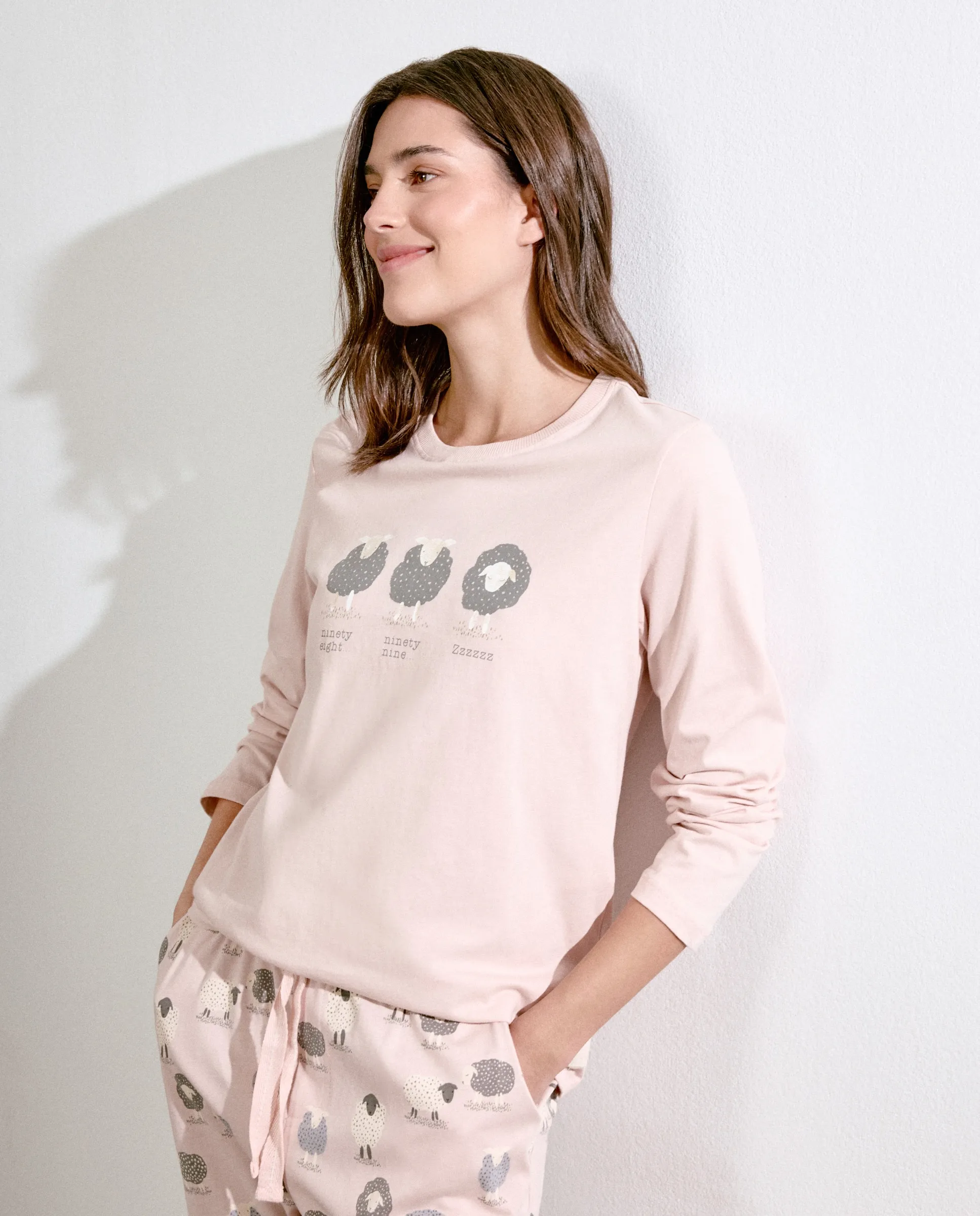 Женская пижамная футболка с длинными рукавами Énfasis, бледно-розовый
Женская пижамная футболка с длинными рукавами Énfasis, бледно-розовый