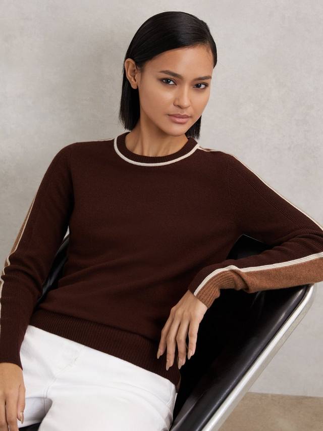 Джемпер Anne Colour Block из смесовой шерсти Reiss, Burgundy/Tan
Джемпер Anne Colour Block из смесовой шерсти Reiss, Burgundy/Tan