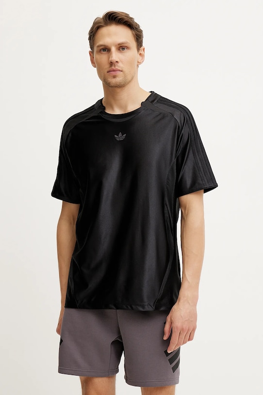Футболка Adidas Originals, черный 
Футболка Adidas Originals, черный