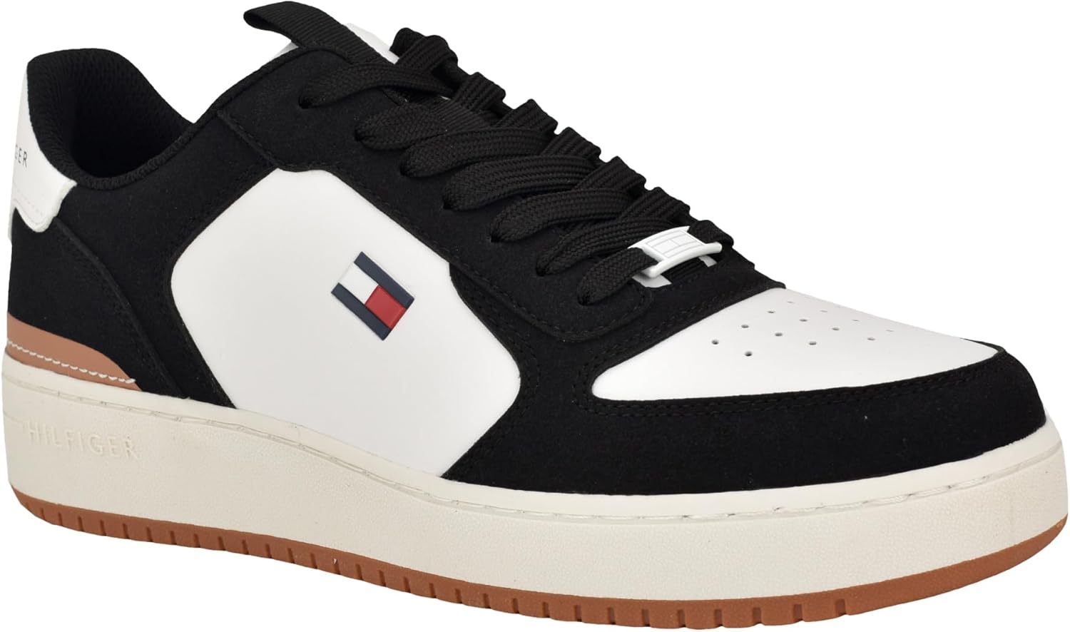 Мужские кроссовки Tommy Hilfiger Kevern, Black/White 002
Мужские кроссовки Tommy Hilfiger Kevern, Black/White 002