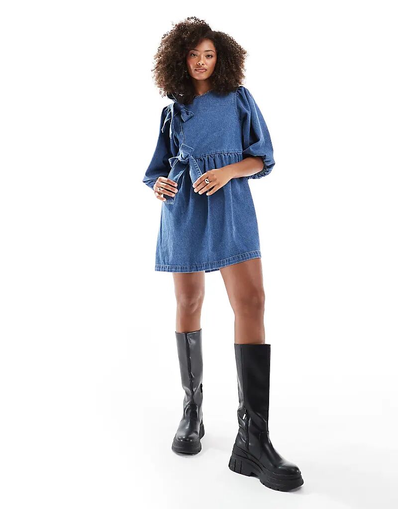 Джинсовое асимметричное платье-бантик в средне-голубом цвете ASOS DESIGN
Джинсовое асимметричное платье-бантик в средне-голубом цвете ASOS DESIGN