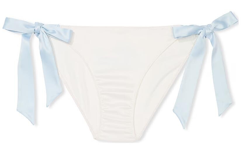 Женские трусы Victoria'S Secret
Женские трусы Victoria'S Secret