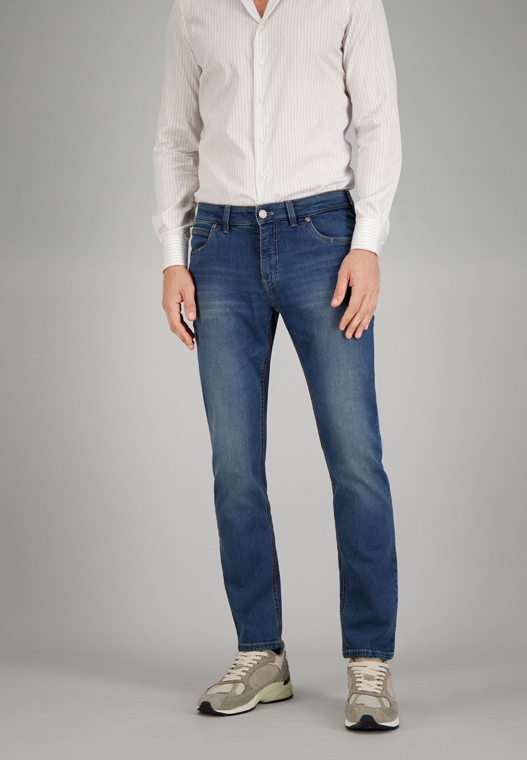 Джинсы прямого кроя BATU Gardeur, синий
Джинсы прямого кроя BATU Gardeur, синий