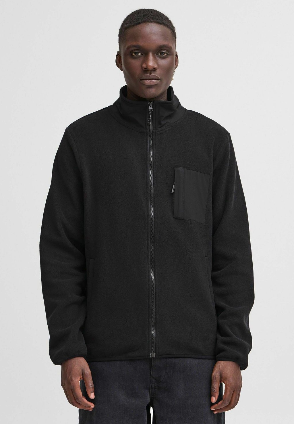 Флисовая куртка BHBROOKS TEDDY Blend, черный
Флисовая куртка BHBROOKS TEDDY Blend, черный