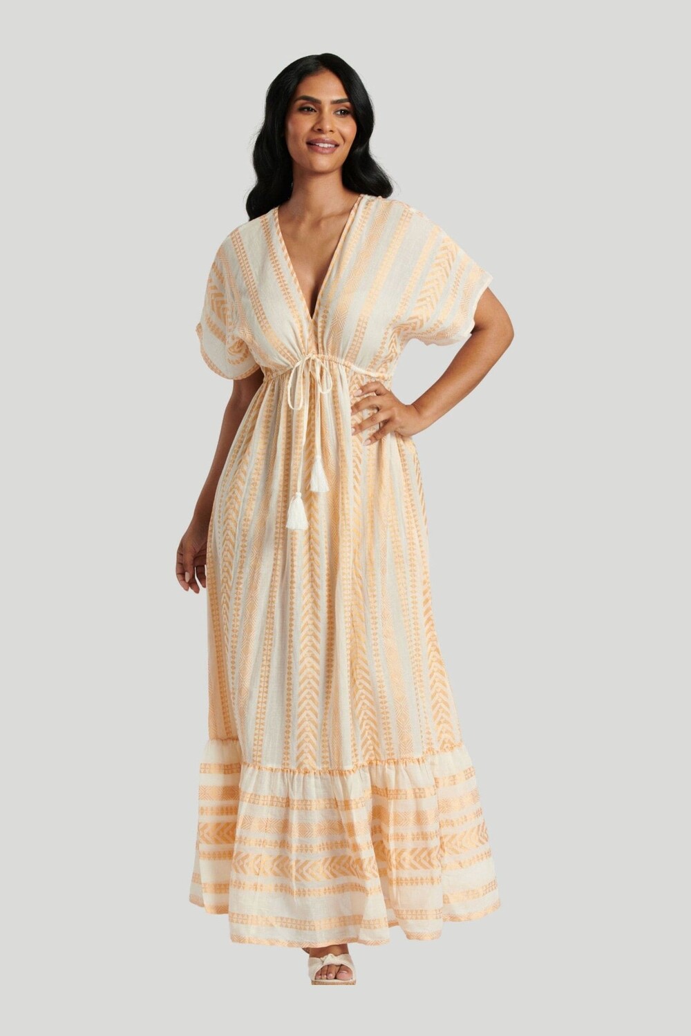 Платье макси из 100% хлопка с металлическим жаккардом и V образным вырезом South Beach, золотой
Платье макси из 100% хлопка с металлическим жаккардом и V образным вырезом South Beach, золотой