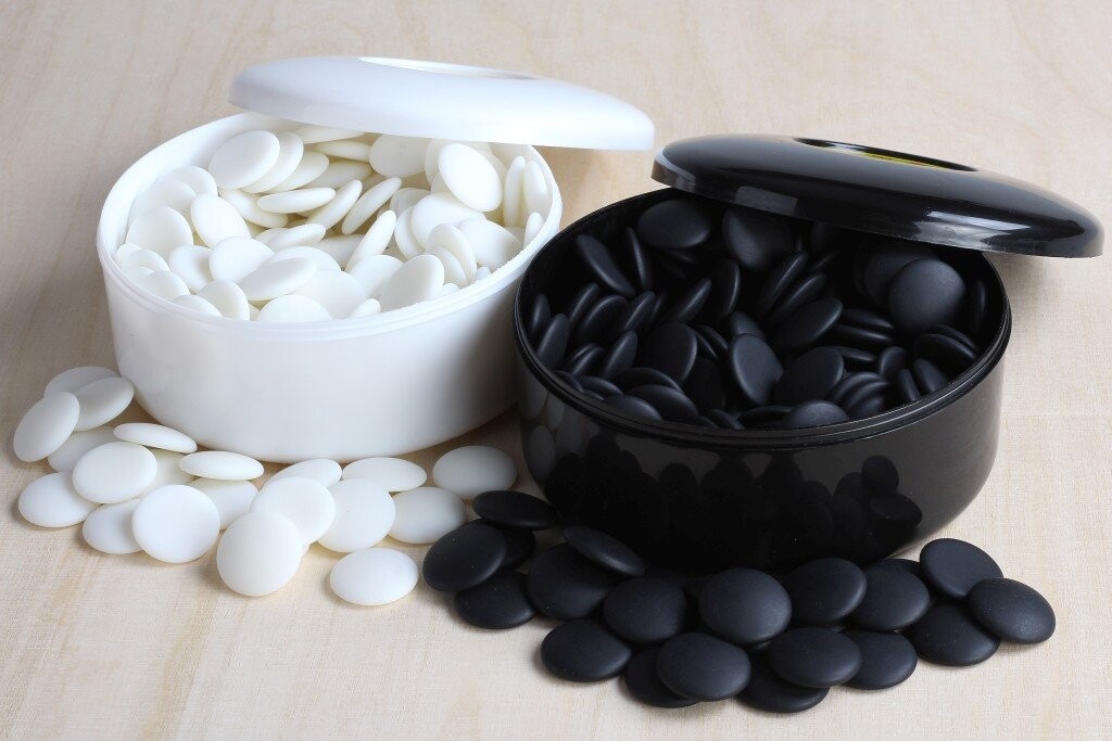 Камни для го Настольная игра Sunrise Chess & Games
Камни для го Настольная игра Sunrise Chess & Games