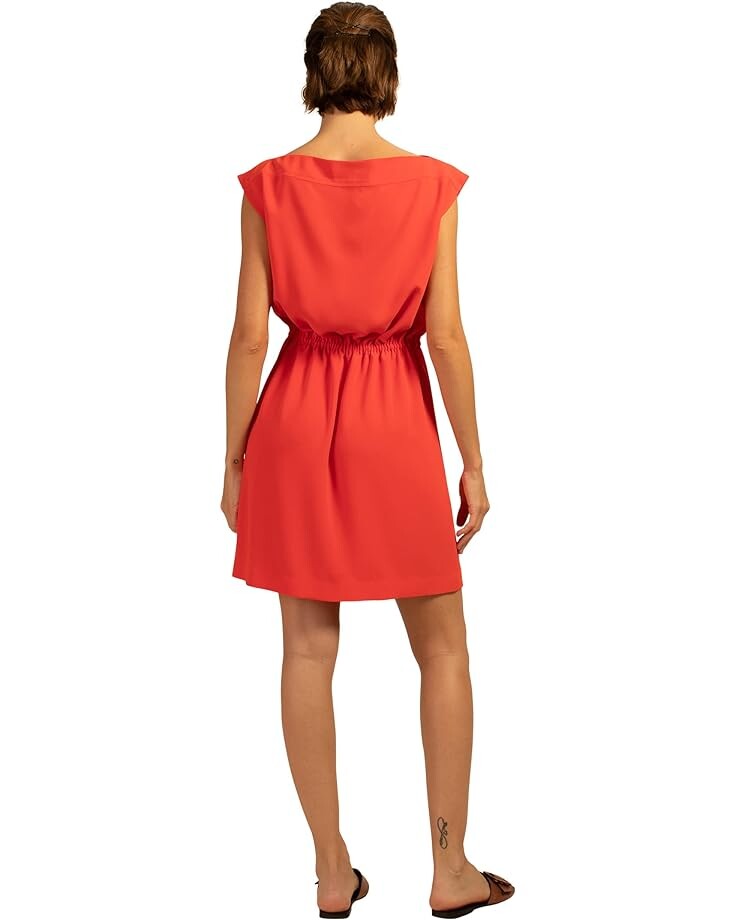 Платье Trina Turk Desert Willow Dress, цвет Torch
Платье Trina Turk Desert Willow Dress, цвет Torch